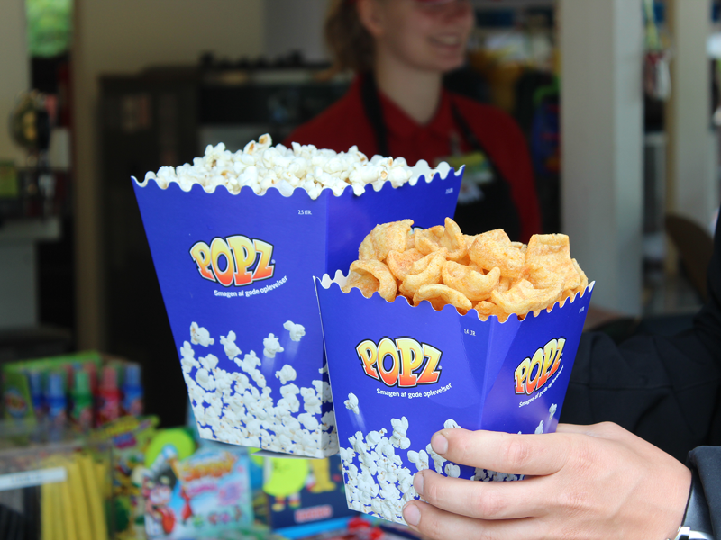 Popcorn og baconchips